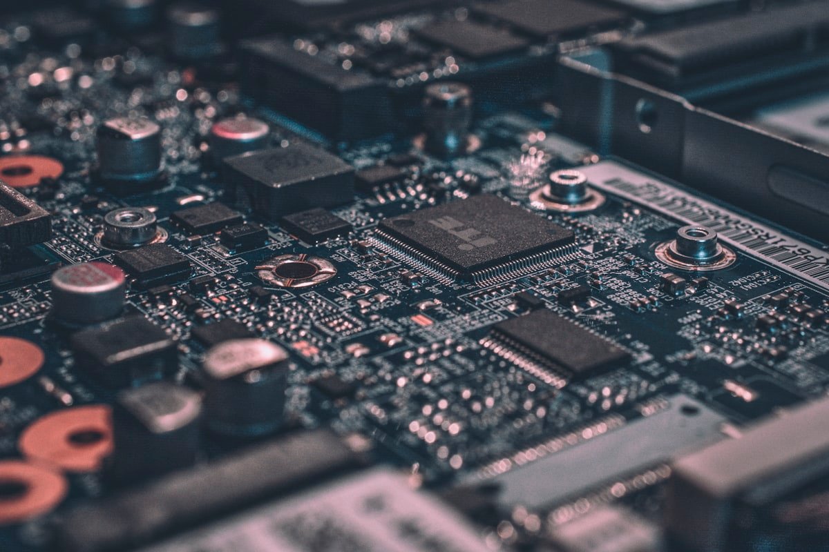 Semiconductor Cleanrooms